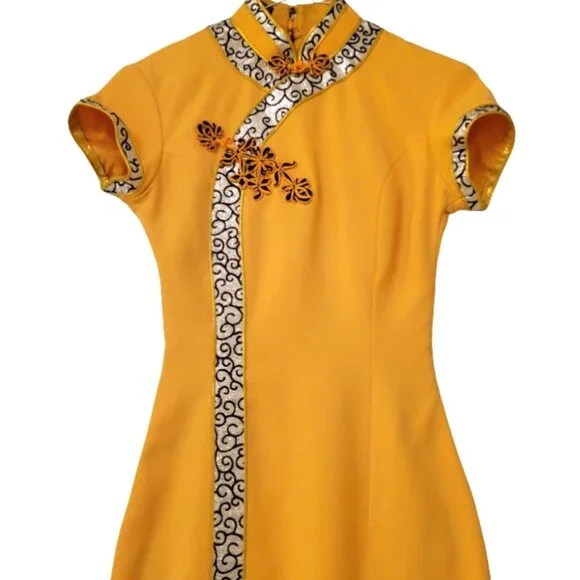 Golden Brocade Mandarin Qipao Dress – Elegant Cheongsam style Formal Wear - Picture 3 of 12